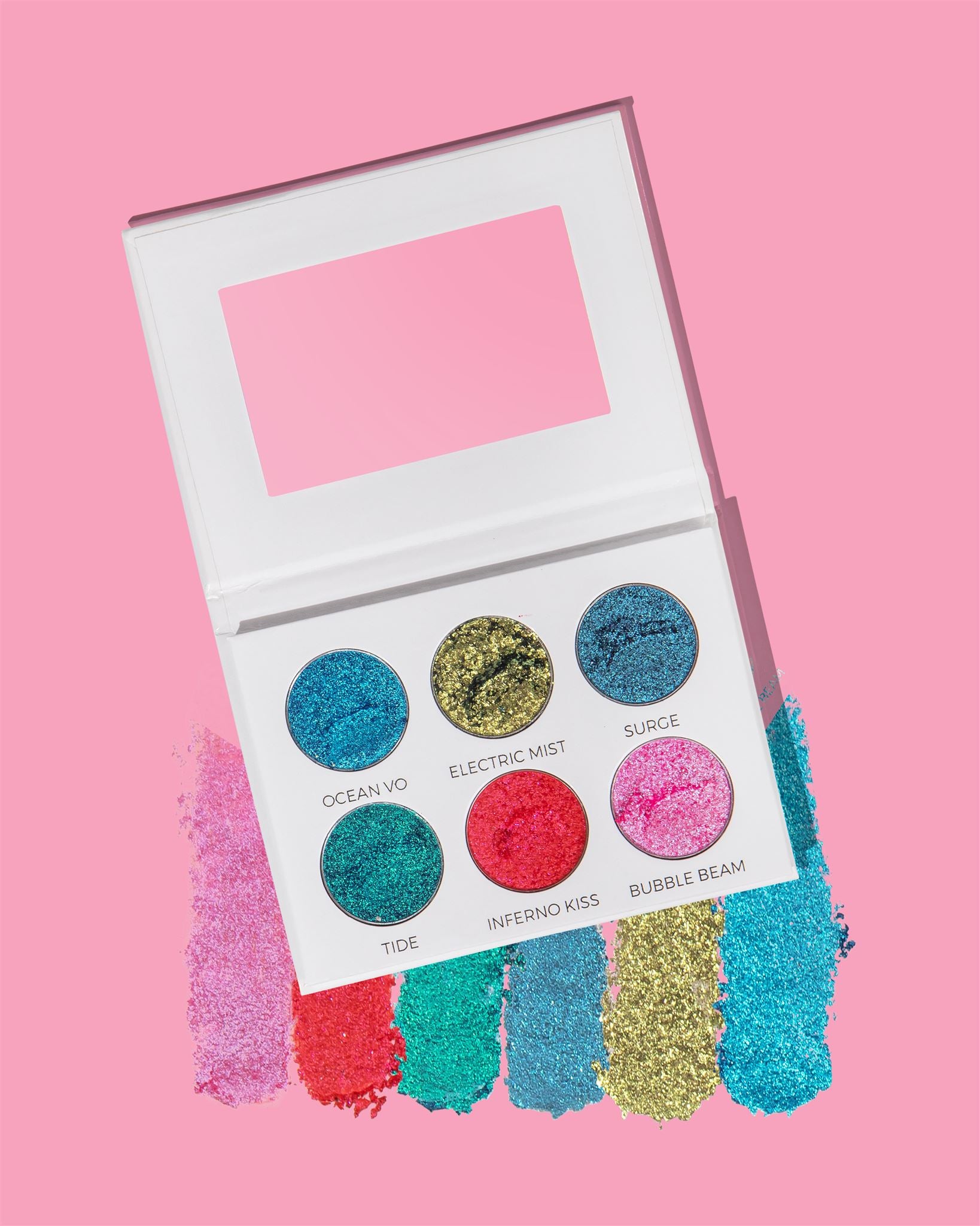 Vegan and cruelty-free Chroma Fever duochrome eyeshadow palette